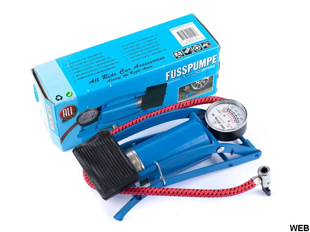 00151FO.jpg Foot pump with pressure gauge - Image 1